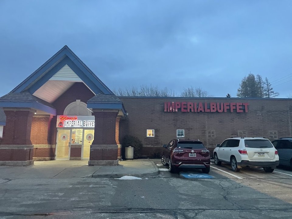 Imperial Buffet storefront in Erie.